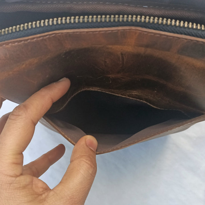 Hunter Brown Leather Ladies Bag